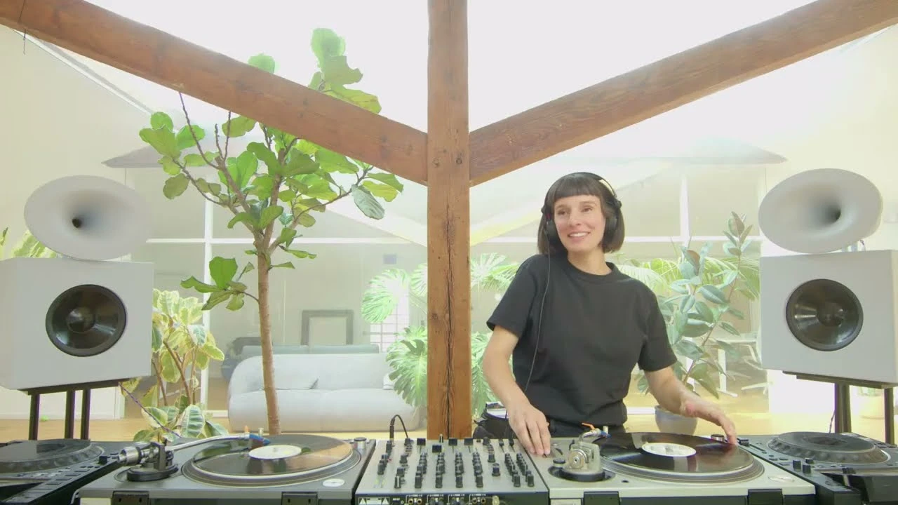 Karla Böhm - Mudd Show
